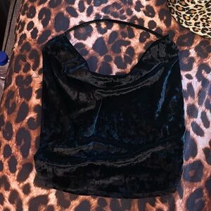Backless top